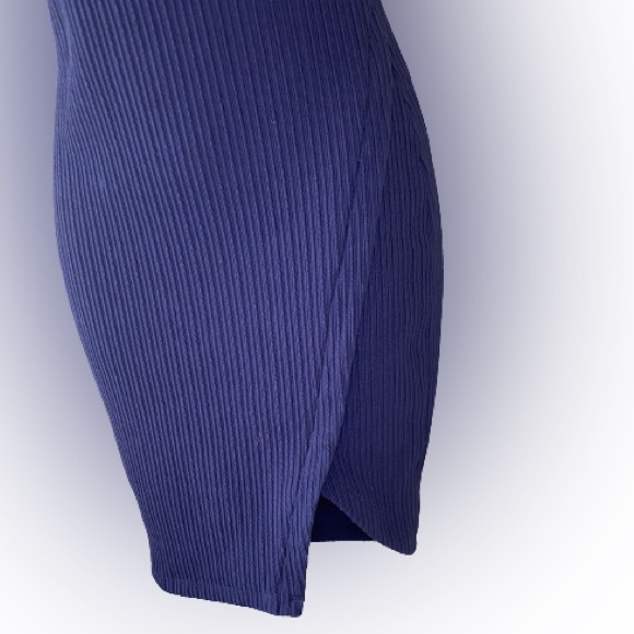 ASTR The Label | Mock Neck Ribbed Bodycon Dress in Navy | Size Small - Picture 9 of 11